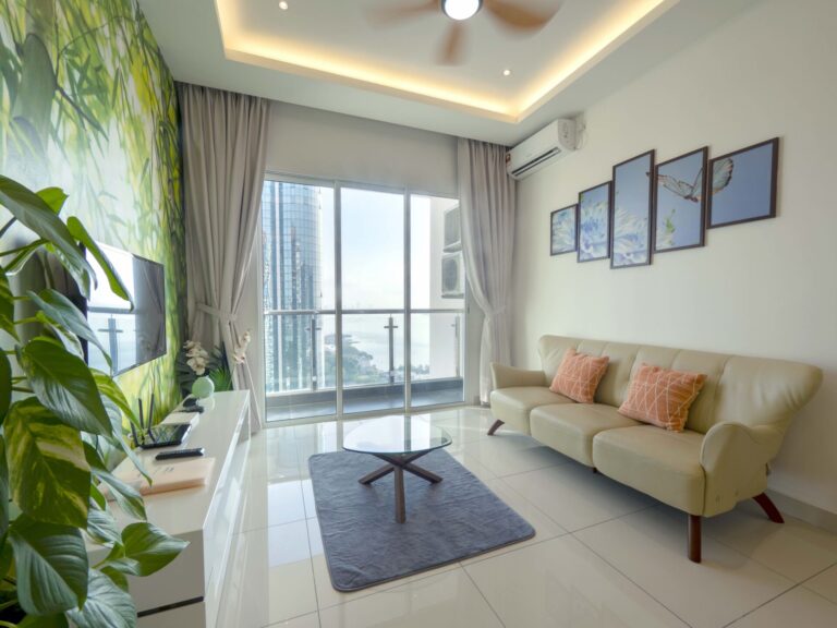 2-Bedrooms Home at Skysuites